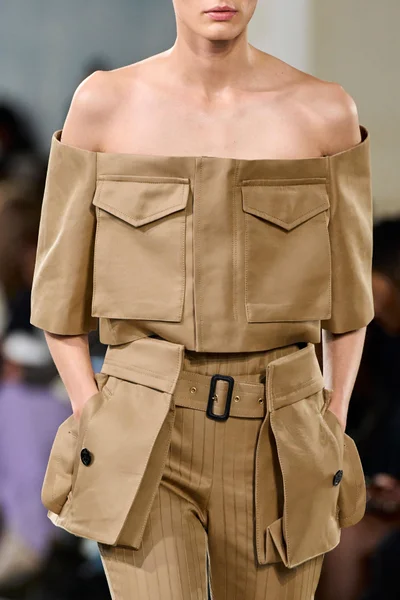 Look 58